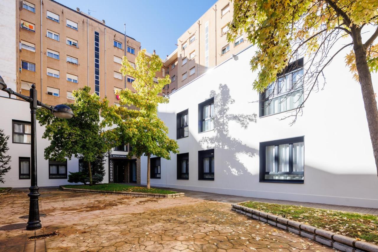 Apartamentos Congreso, Parking Gratuito Логроньо Экстерьер фото